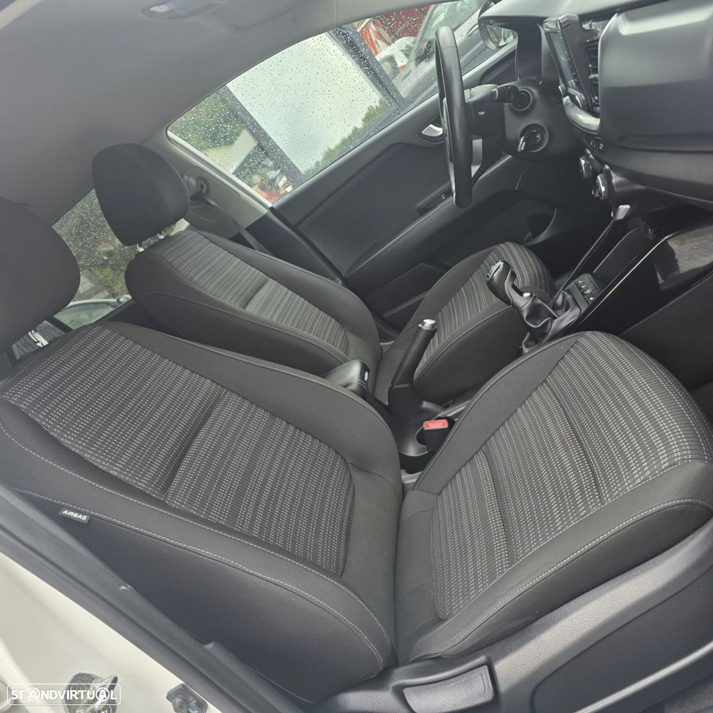 Kia Stonic - 30
