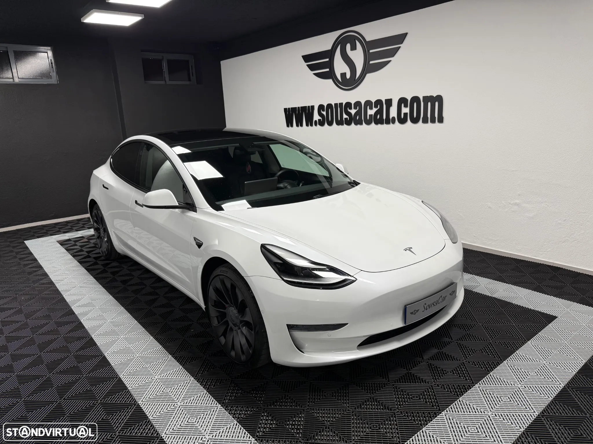Tesla Model 3 Performance Dual Motor AWD - 4