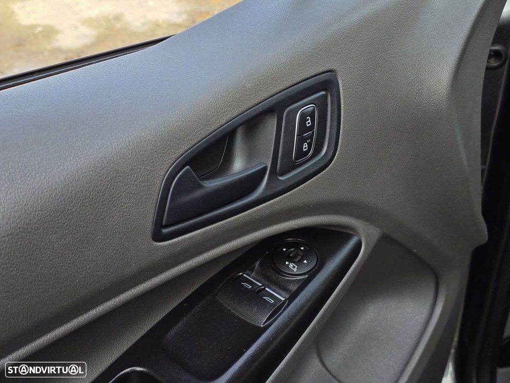 Ford Transit Connect Connect 1.5 TDCi 210 L2 Sport Powershift - 5