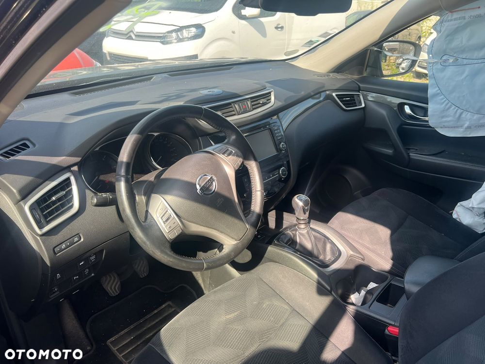 Nissan X-Trail 1.6 DCi Xtronic Tekna - 8