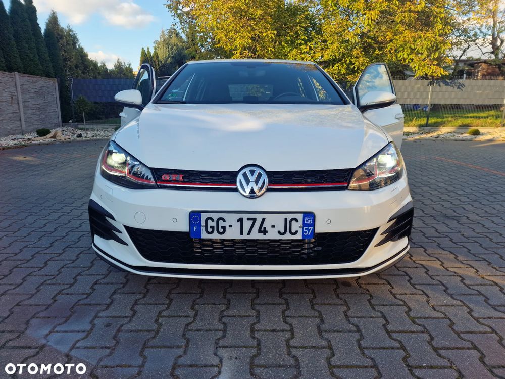 Volkswagen Golf GTI 2.0 TSI OPF DSG Performance - 4