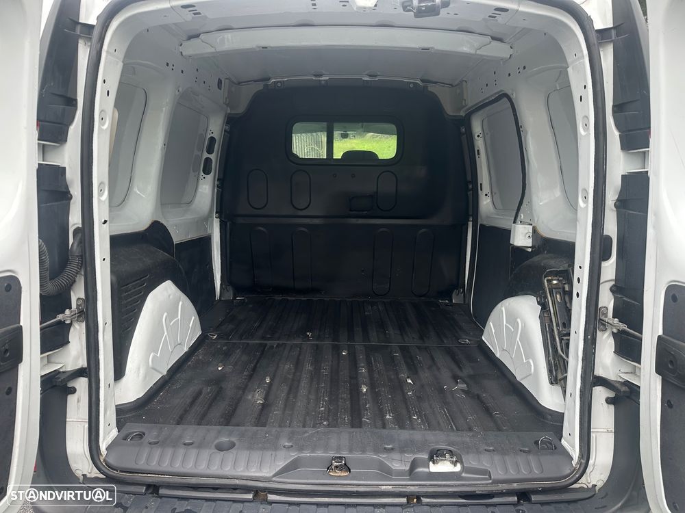 Renault Kangoo 1.5 DCI 3 Lugares - 8