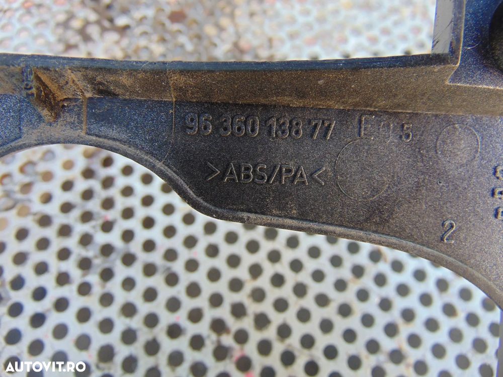 Ornament central bord Peugeot 307cc trim consola bord grila schimbator 9636013877 - 3