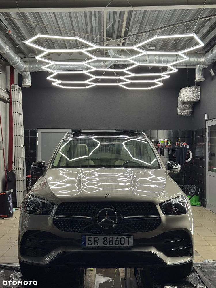 Mercedes-Benz GLE - 14