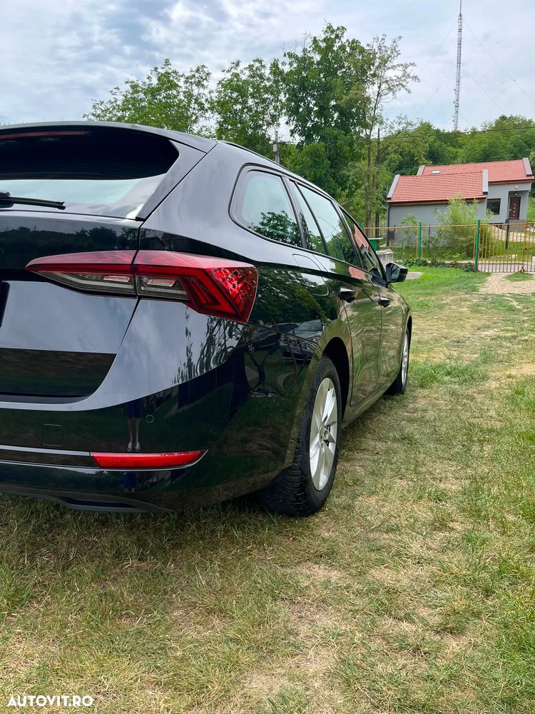 Skoda Octavia 2.0 TDI DSG Ambition - 8