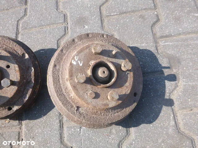 PIASTA PIASTY TYŁ NA PRZYCZEPKĘ KOMPLET FIAT 4X98 - 4