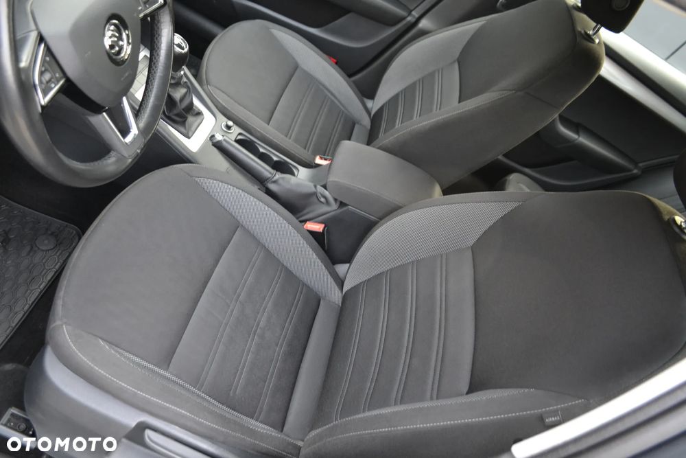 Skoda Octavia 1.6 TDI Ambition - 25