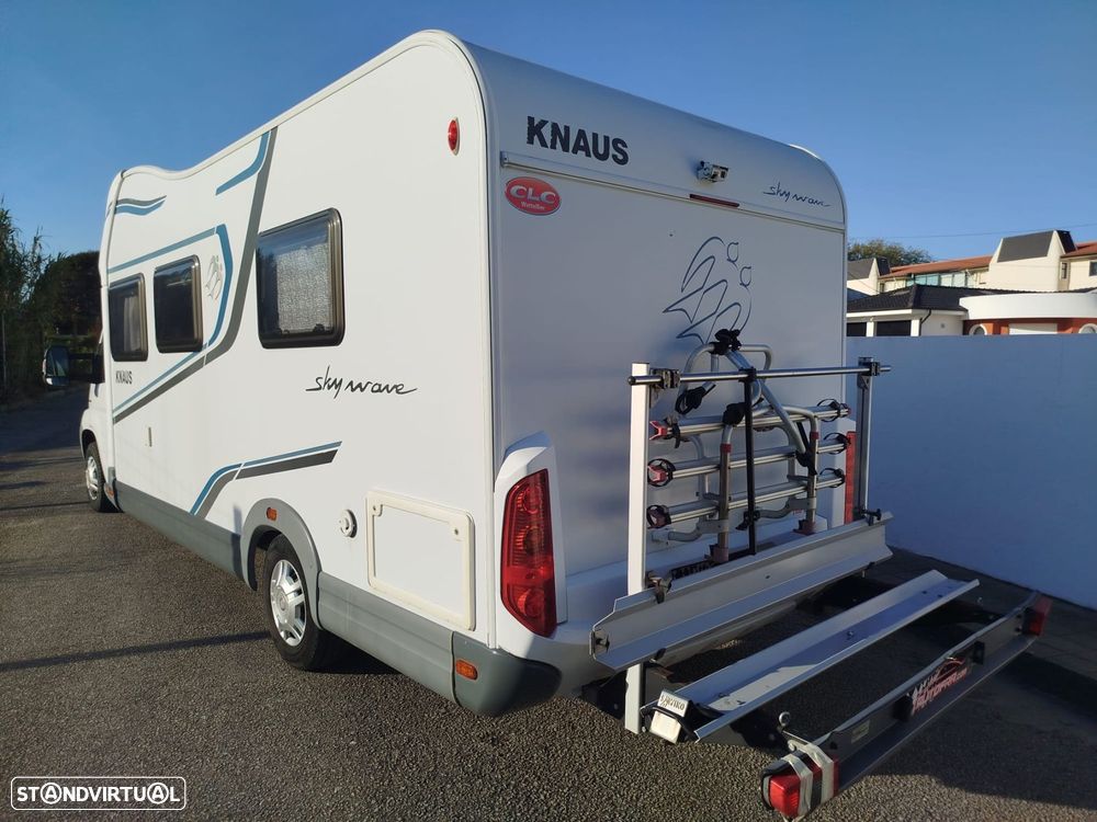 Knaus Südwind Sky wave.  Cama basculante E SUÍTE - 4