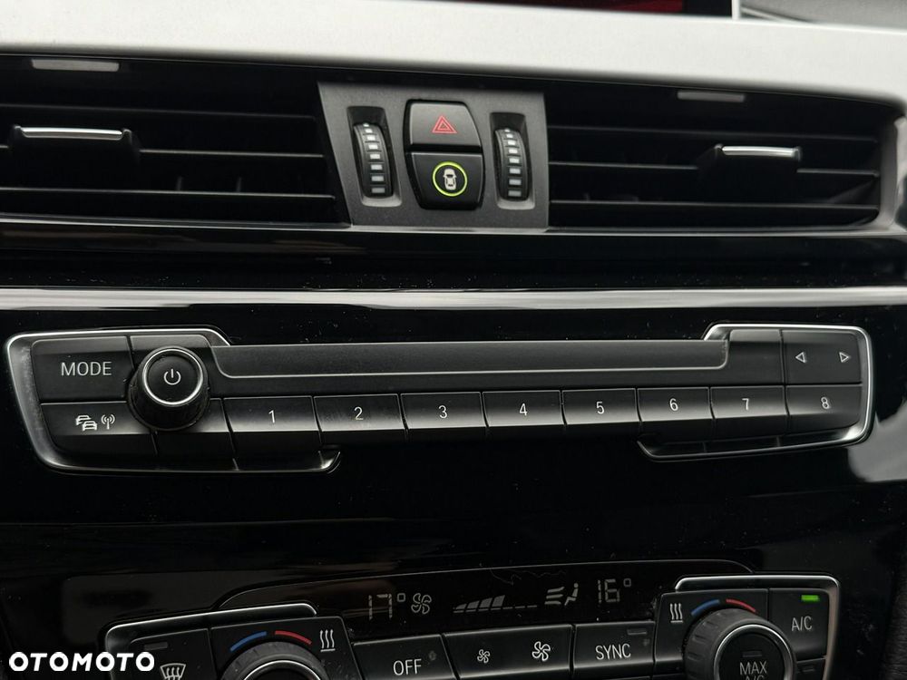 BMW X1 sDrive18i GPF xLine - 25