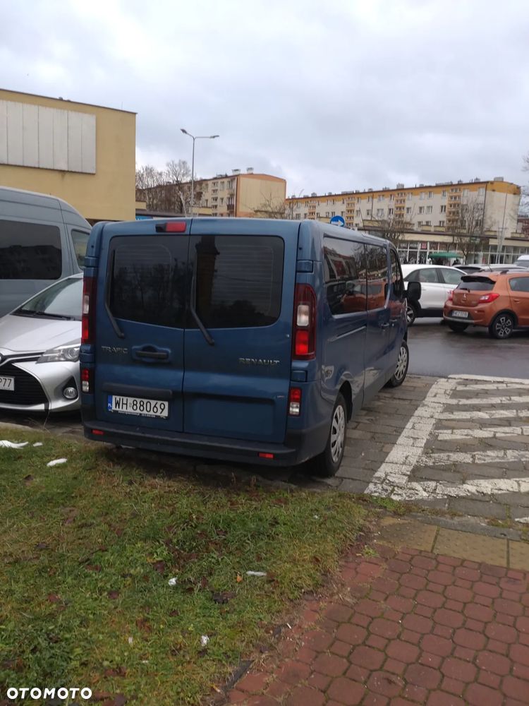 Renault Trafic Grand 2.0 dCi EDC - 2