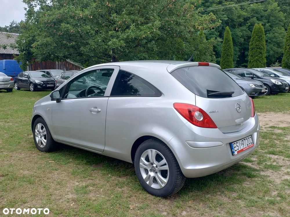 Opel Corsa 1.4 Color Edition - 11