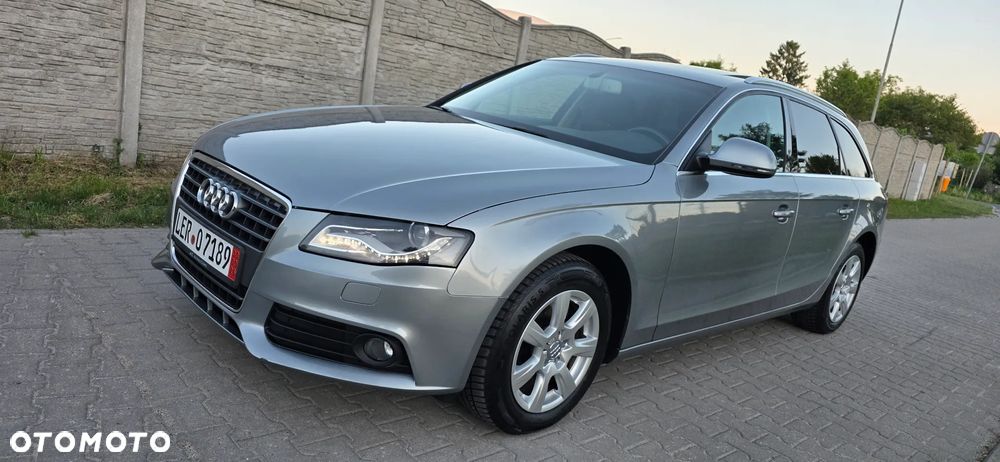 Audi A4 Avant - 4