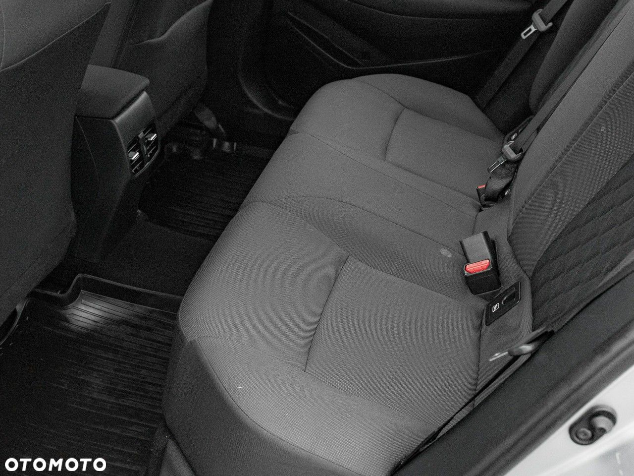 Toyota Corolla 1.5 Comfort - 25