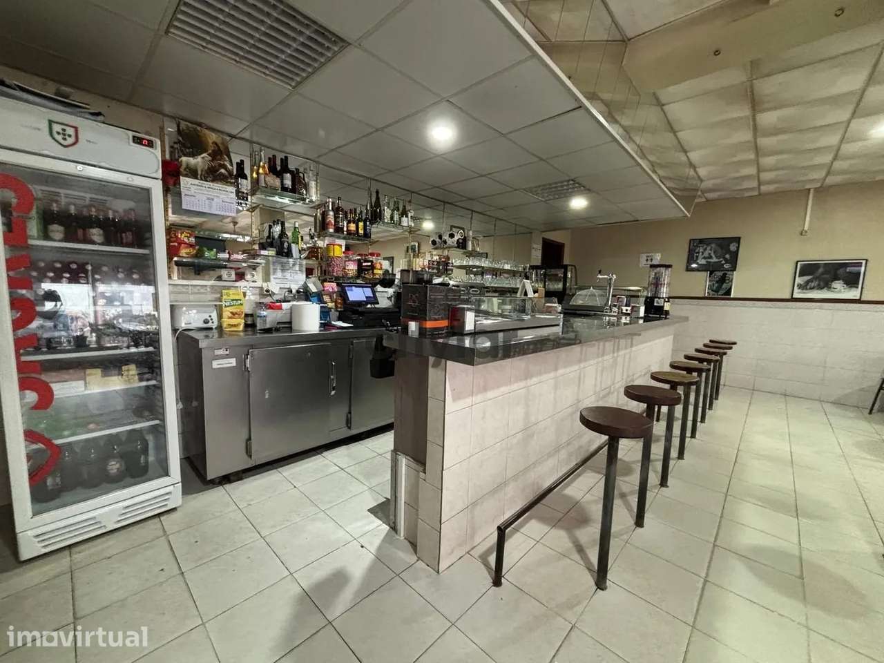 Café em Funcionamento para Arrendamento – Carqueijo - Grande imagem: 3/5