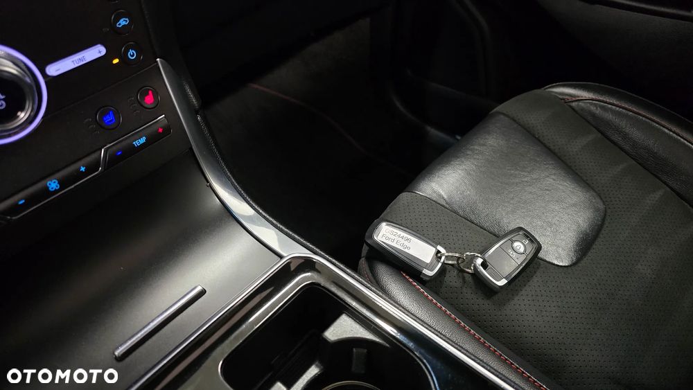 Ford Edge 2.0 EcoBlue Twin-Turbo 4WD ST-Line - 29