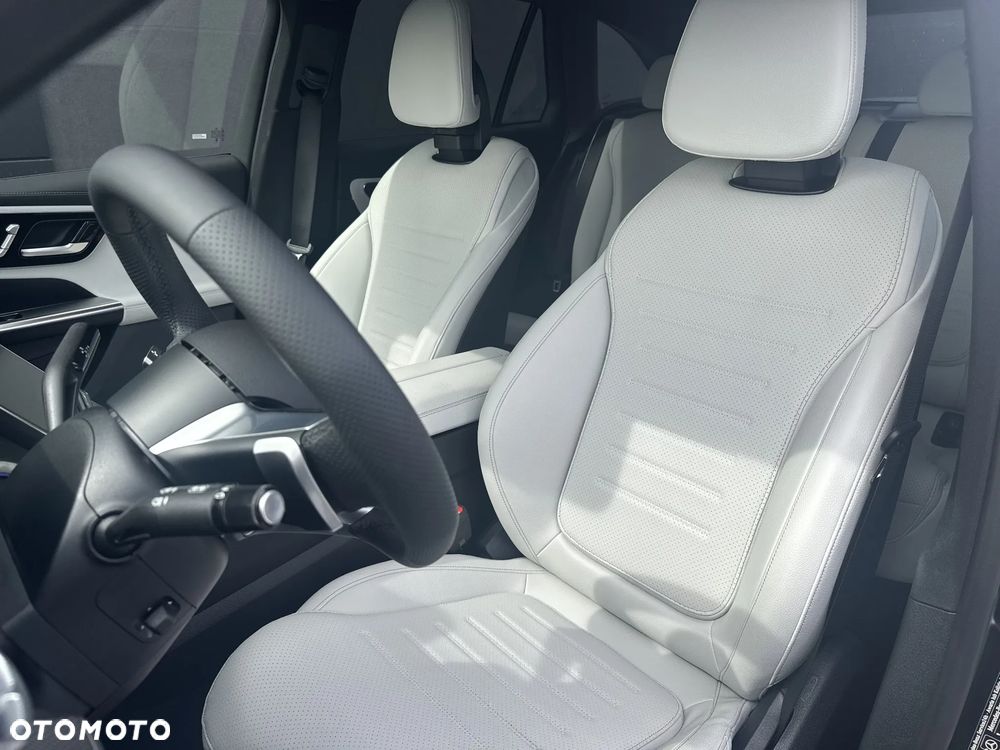 Mercedes-Benz GLC 220 d mHEV 4-Matic AMG Line - 18