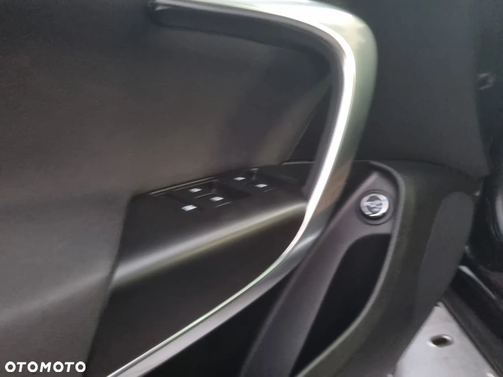 Opel Insignia 2.0 CDTI ecoFLEX Start/Stop Business Innovation - 32