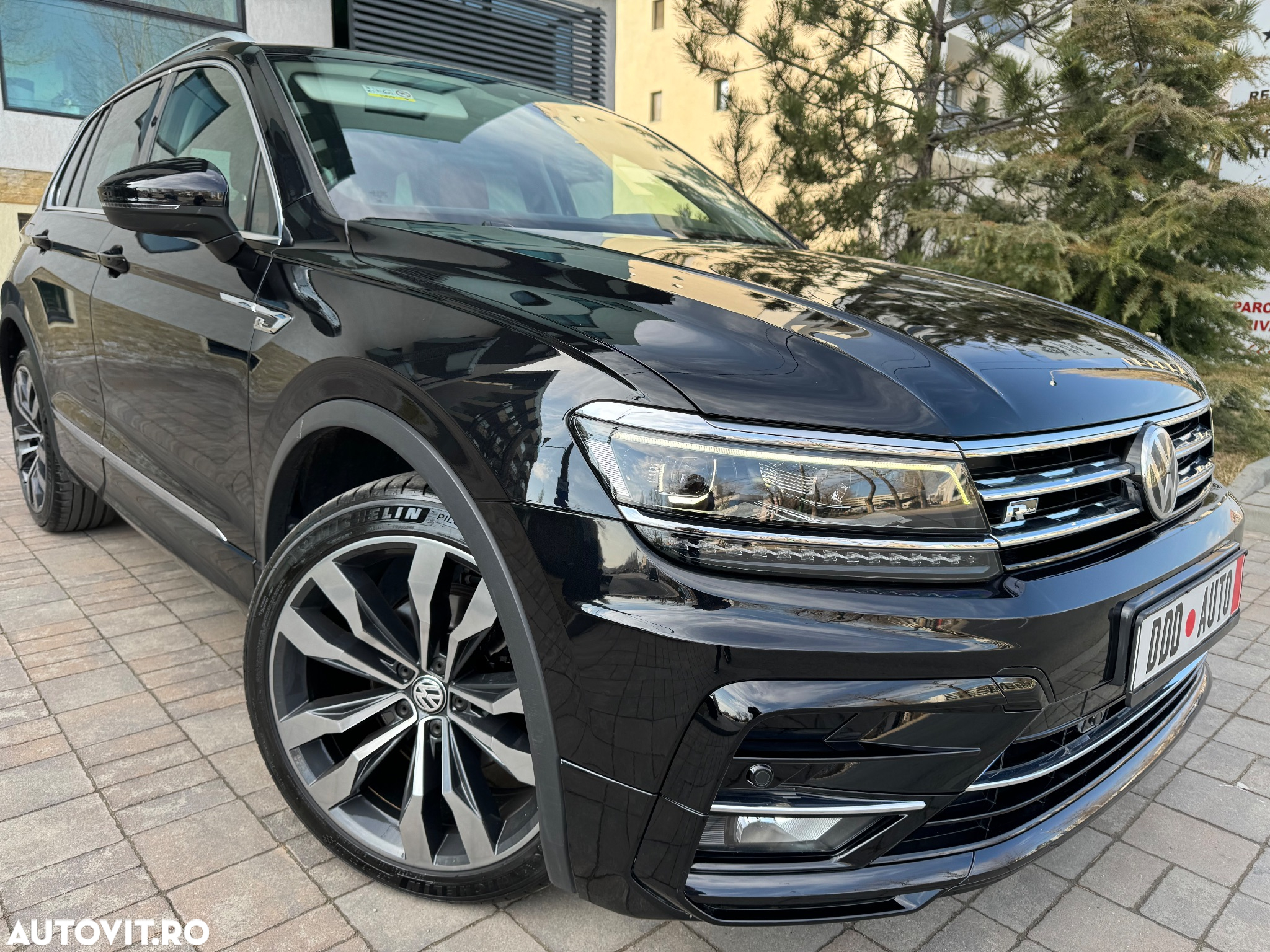 Volkswagen Tiguan 2.0 TDI 4Mot DSG Highline - 15