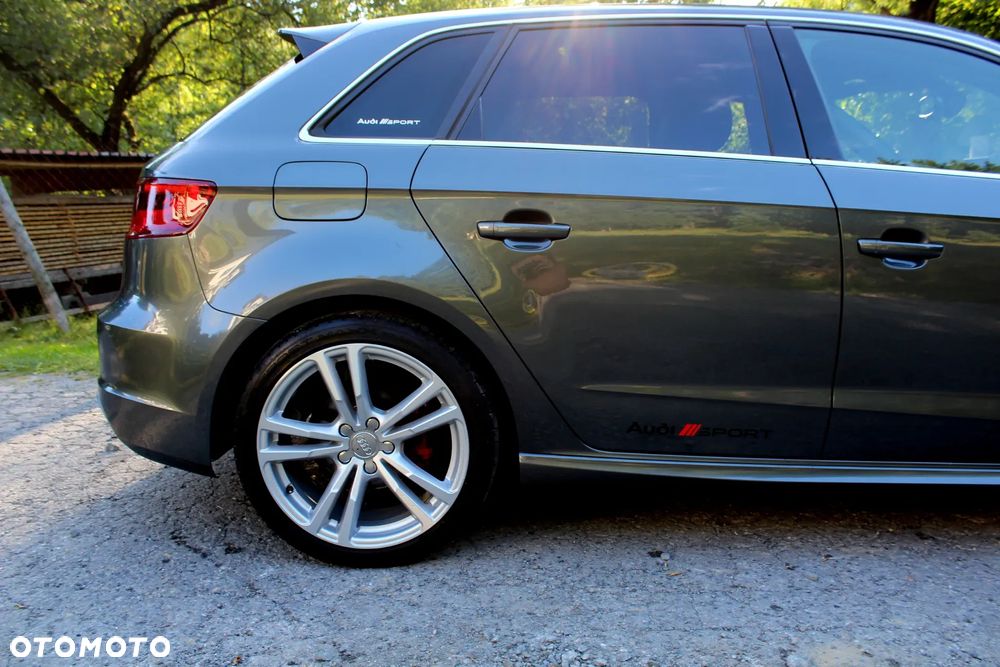 Audi A3 Sportback 2.0 TDI (clean diesel) S line Sportpaket - 36