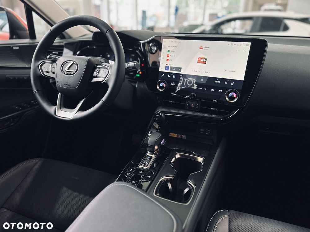 Lexus NX 350h Omotenashi AWD - 21