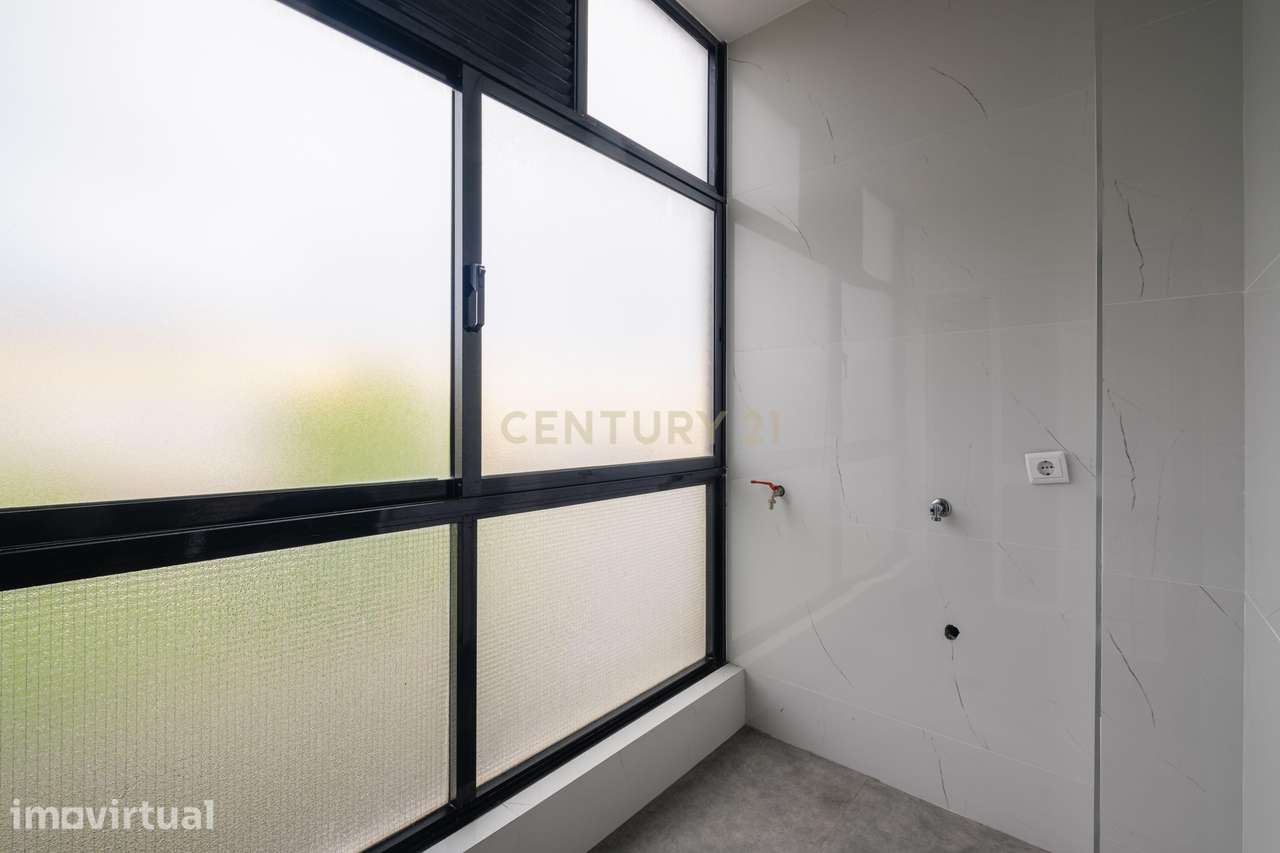 Apartamento Renovado T2 em Vila Nova de Gaia - Grande imagem: 5/39