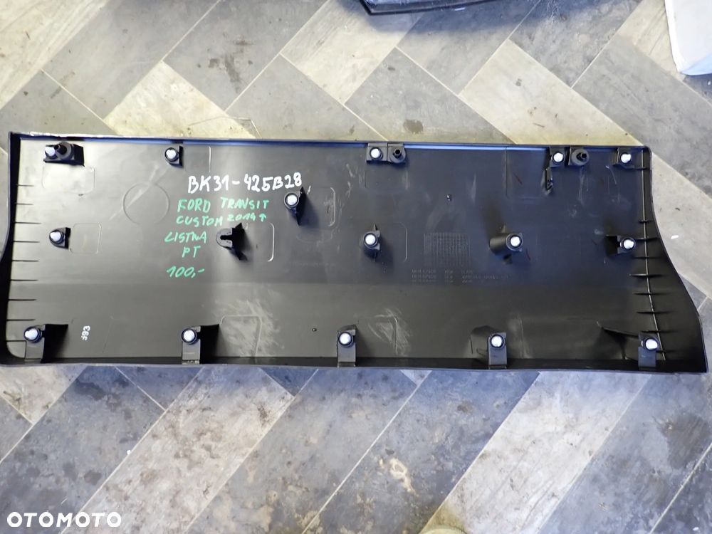 FORD TRANSIT 2014+ LISTWA DRZWI PRAWY TYŁ BK31-425B28 - 1
