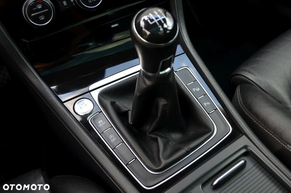 Volkswagen Golf VII 2.0 TDI BMT Highline EU6 - 16