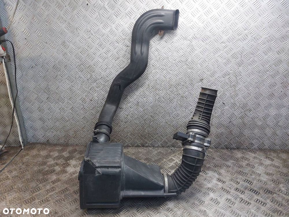 OBUDOWA FILTRA POWIETRZA + PRZEPŁYWOMIERZ RURA DOLOT SAAB 9-5 I 2.0 T - 4