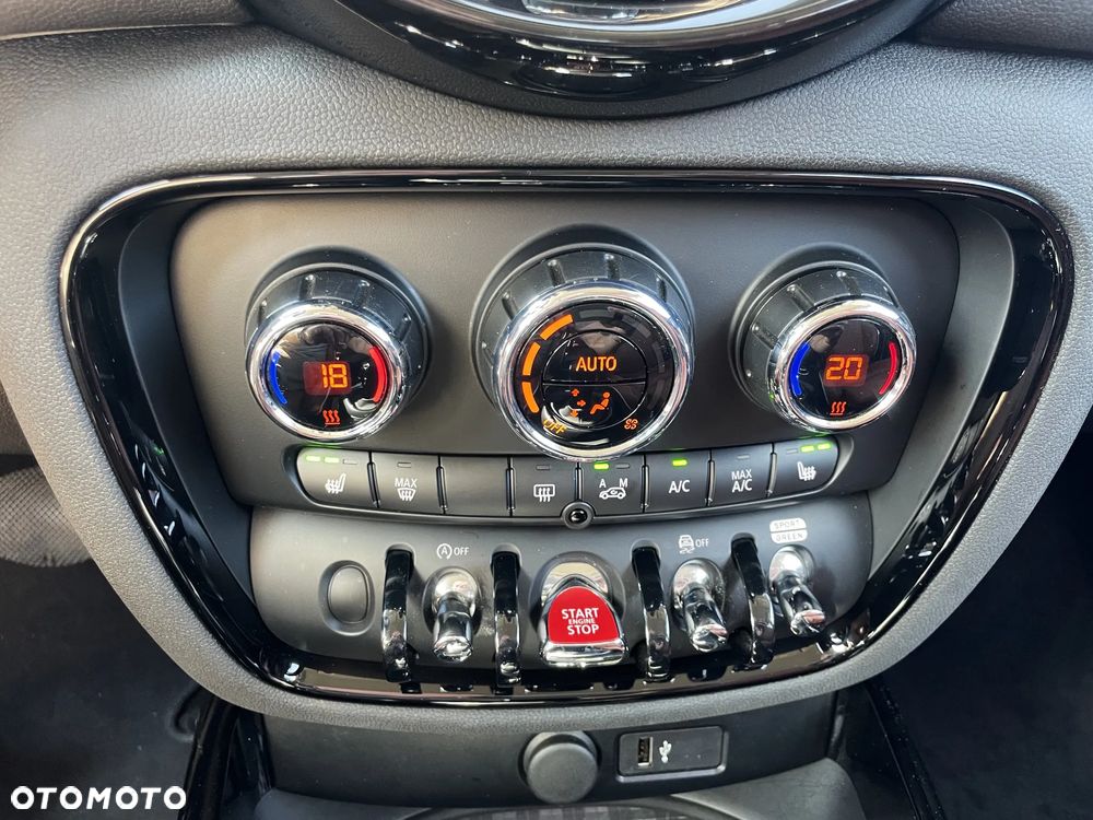 MINI Clubman - 16