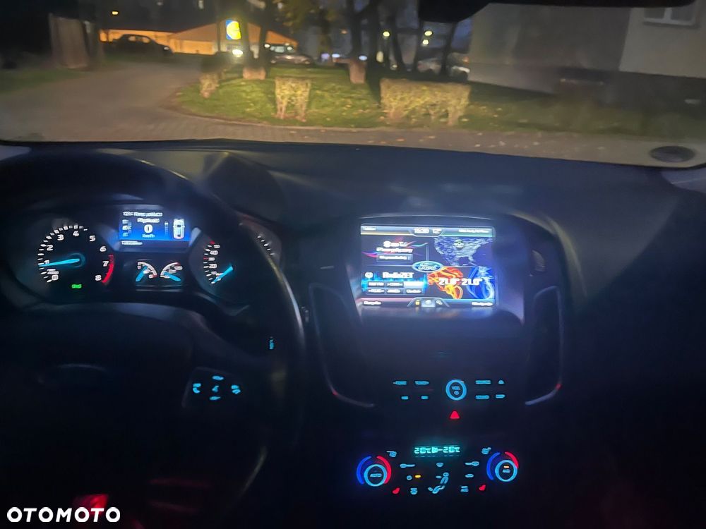 Ford Focus 1.5 EcoBoost STart-Stopp-System Titanium - 17