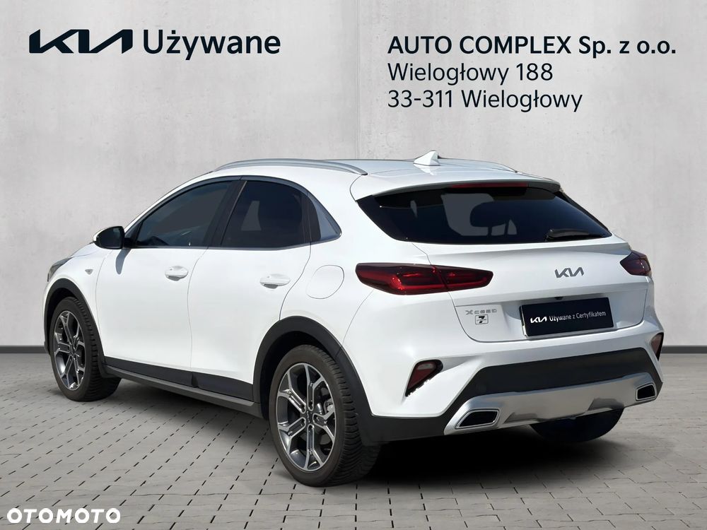 Kia XCeed 1.5 T-GDI M - 3