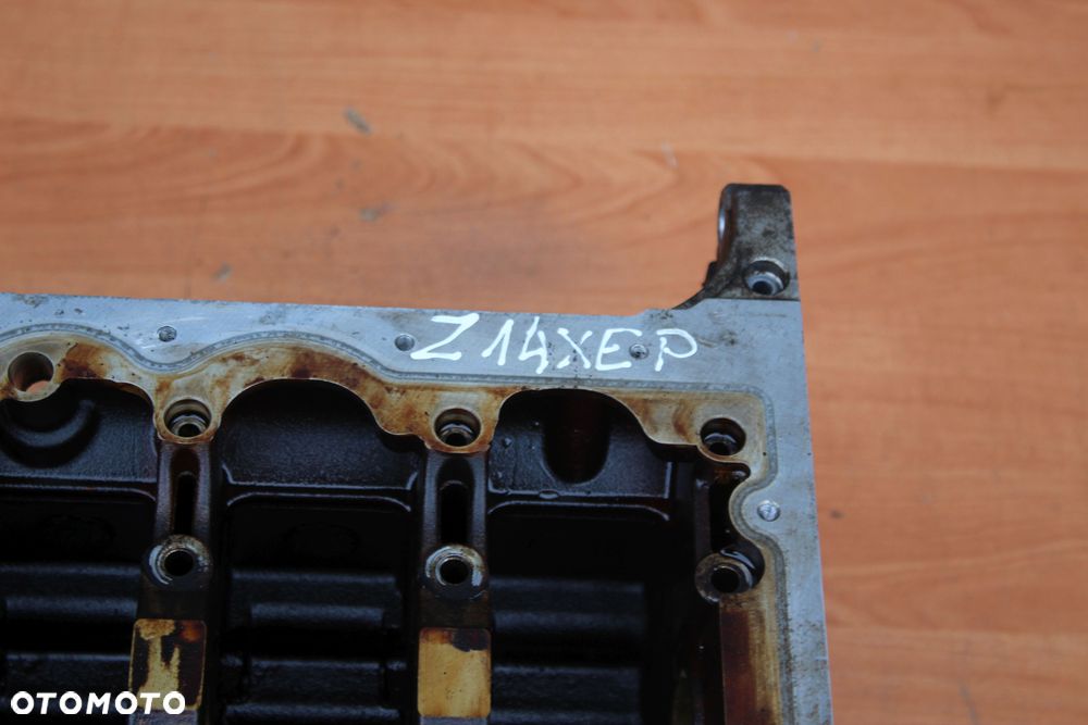 BLOK SILNIKA OPEL ASTRA CORSA MERIVA ZAFIRA 1.4 Z14XEP 24450960 - 2