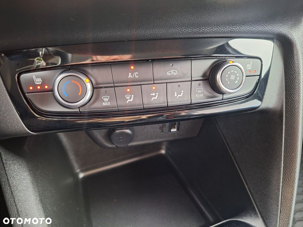 Opel Corsa 1.2 Edition S&S - 30