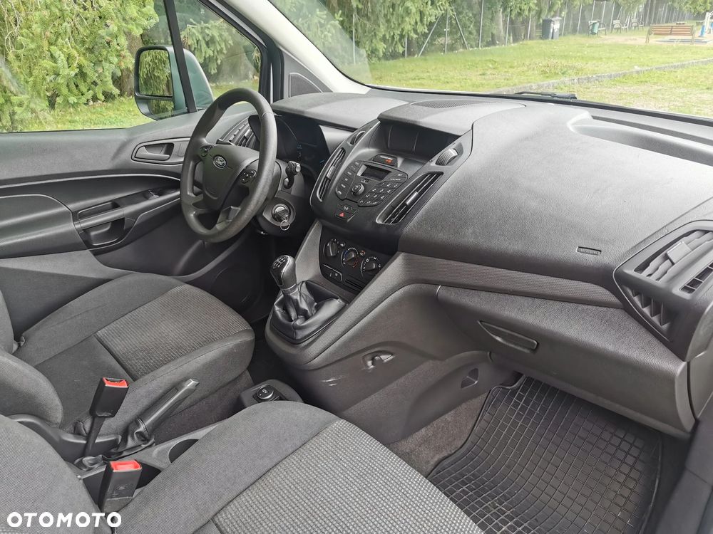Ford Transit Connect - 9