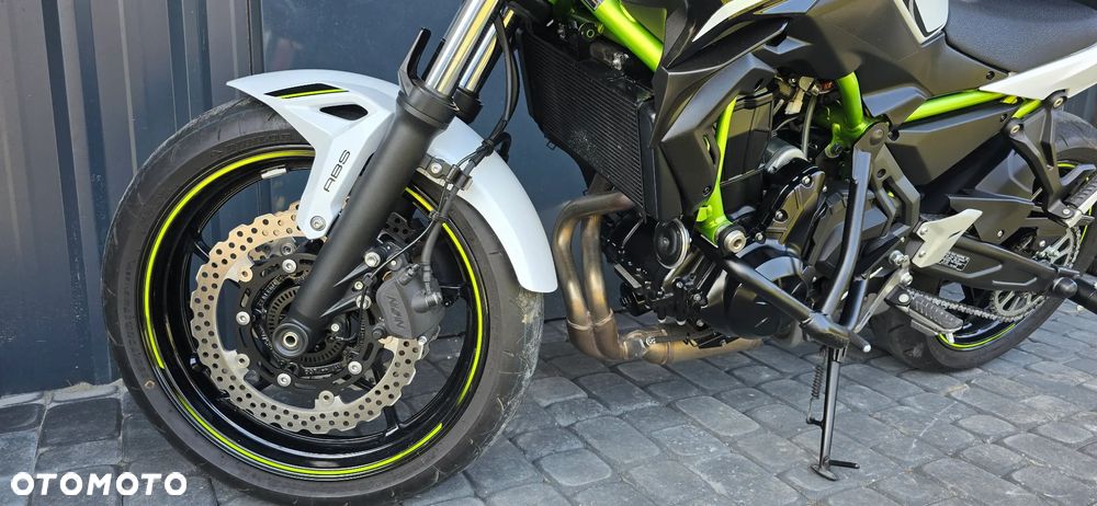 Kawasaki Z 650 - 21