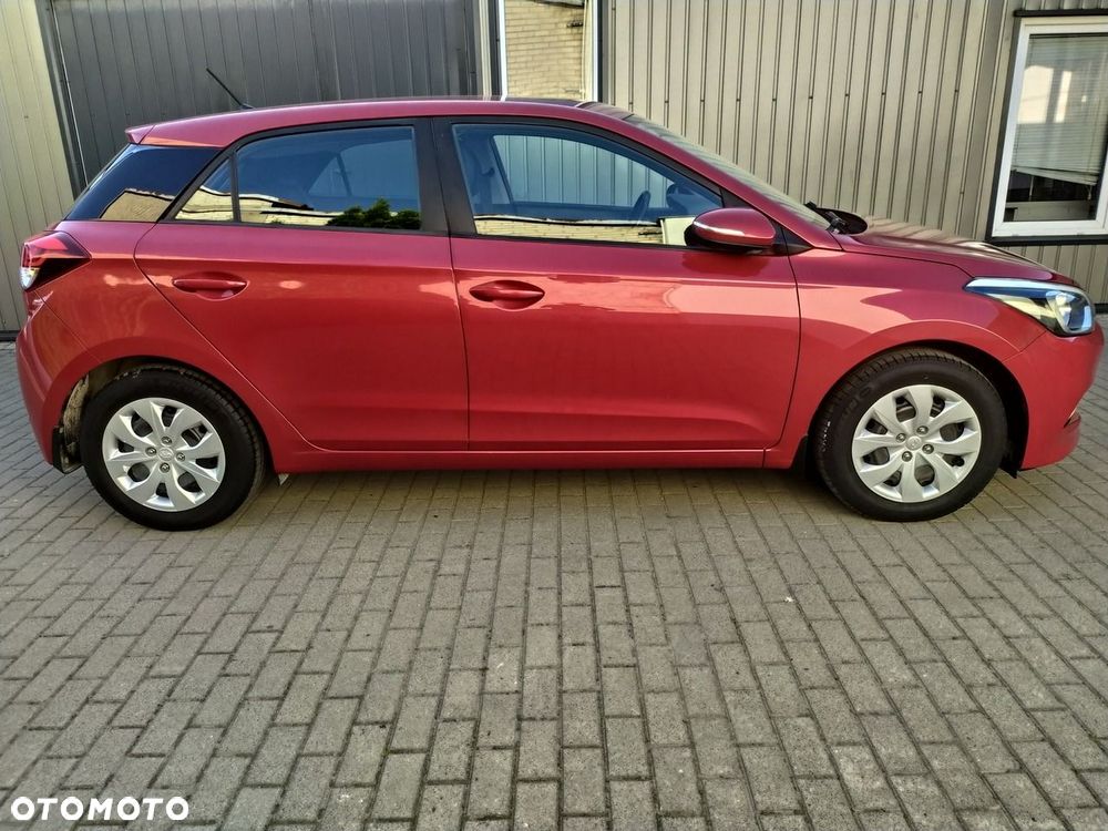Hyundai i20 - 8