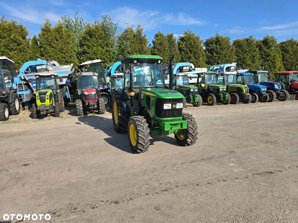 John Deere 5090 GF - 2