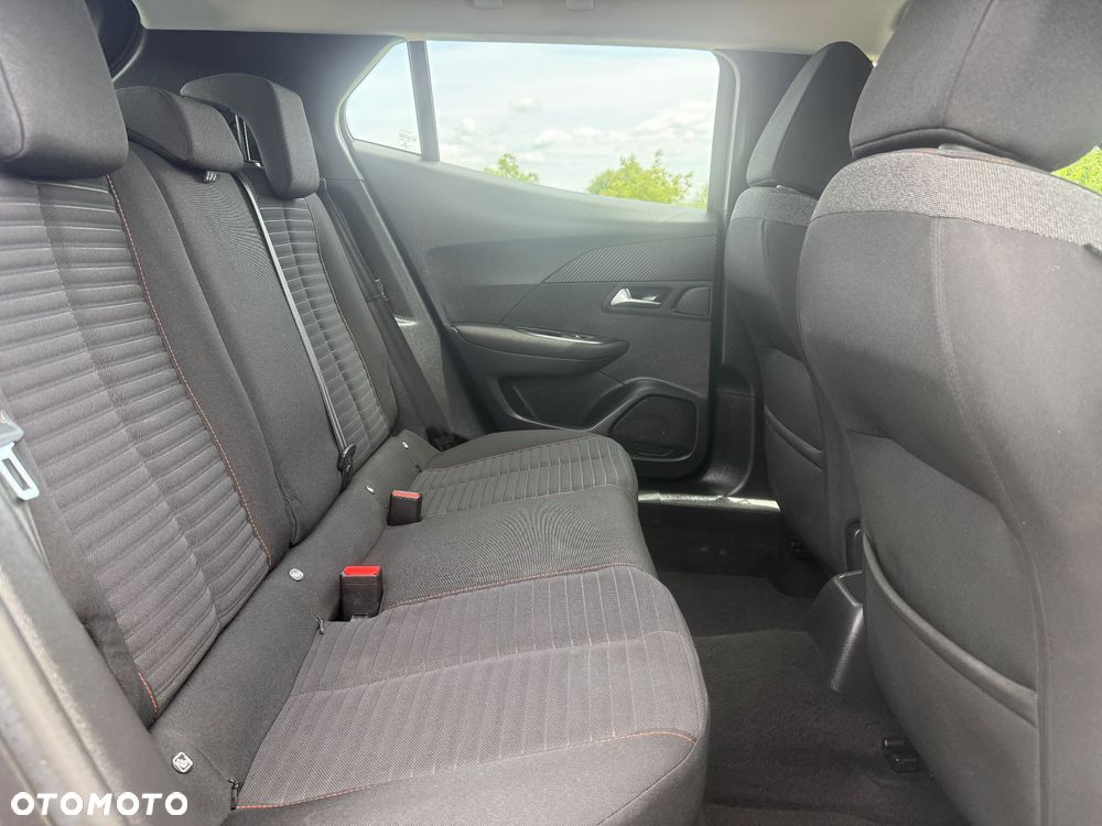 Peugeot 2008 PureTech 130 Stop&Start EAT6 Allure - 19