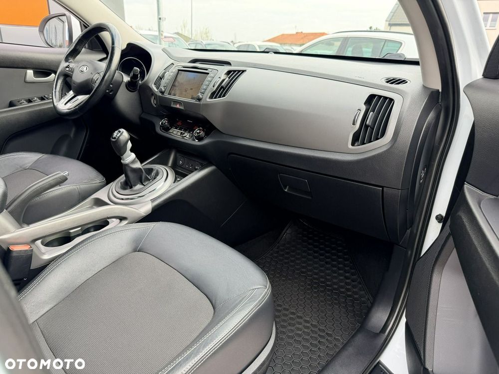Kia Sportage 2,0 CRDI 2WD Vision - 15