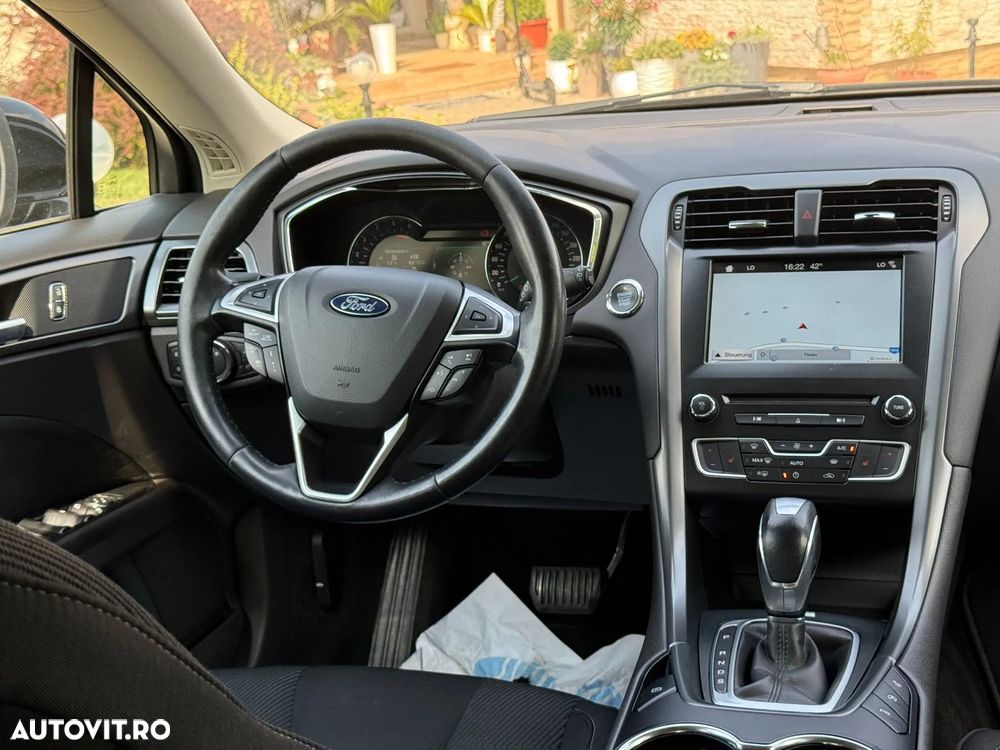 Ford Mondeo 2.0 TDCi Start-Stopp PowerShift-Aut. Vignale - 22