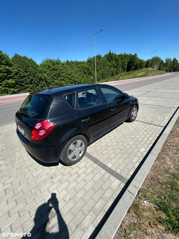 Kia Ceed 1.4 Comfort + - 2