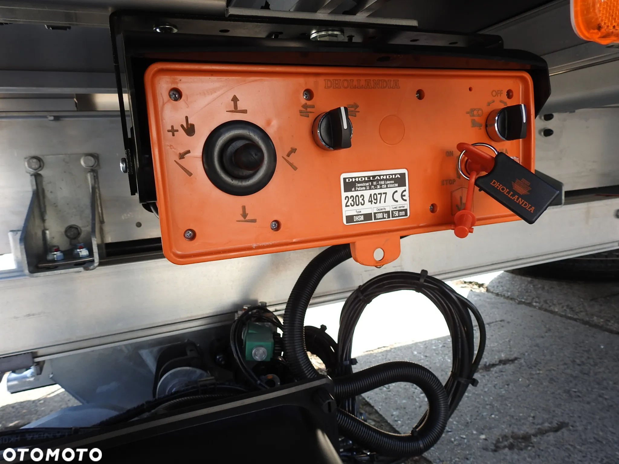 Iveco DAILY  72C180 NOWY PLANDEKA WINDA 14 PALET WEBASTO TEMPOMAT NAWIGACJA KLIMATYZACJA LEDY PNEUMATYKA AUTOMAT HI-MATIC BLIŹNIACZE KOŁA GWARANCJA 180KM [ 573597 ] - 28