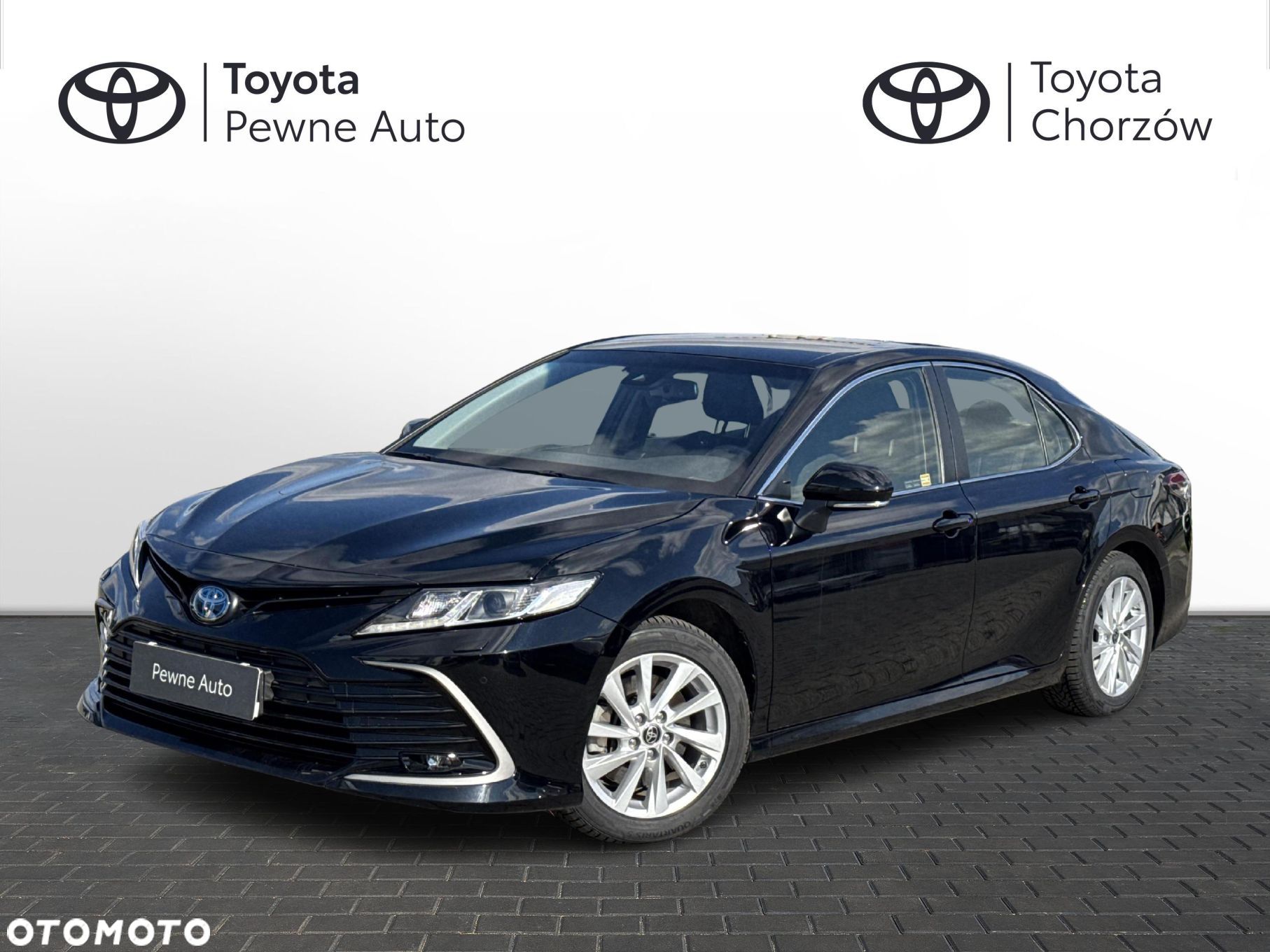 Toyota Camry - 1