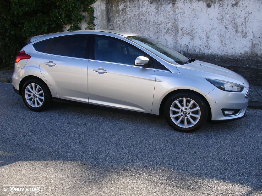 Ford Focus 1.5 TDCi Trend+ - 11