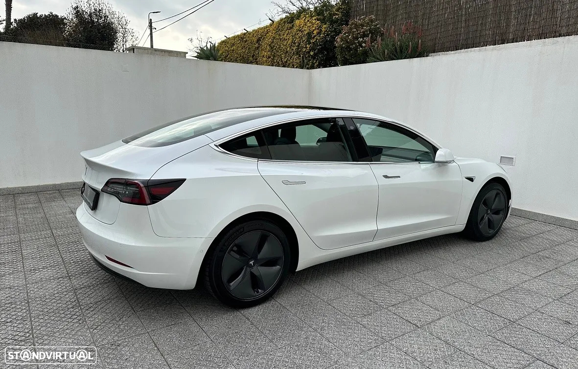 Tesla Model 3 Standard Range Plus RWD - 5