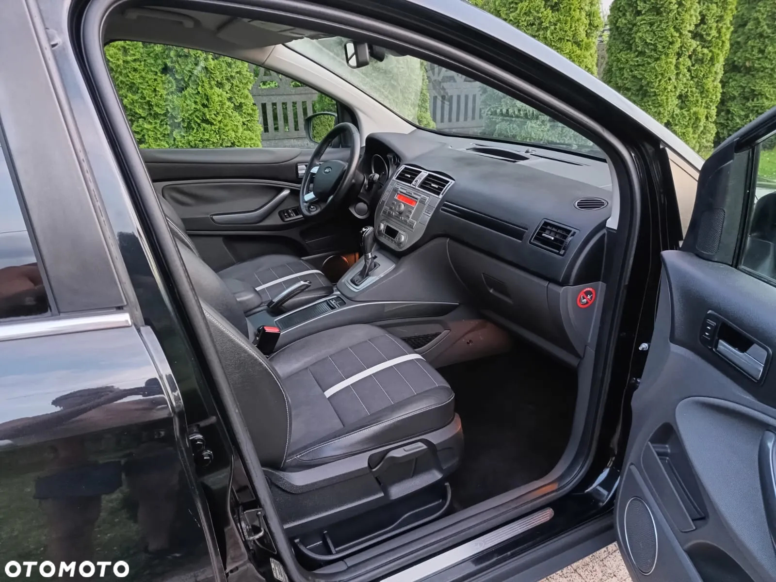Ford Kuga 2.0 TDCi 4x4 Titanium - 11