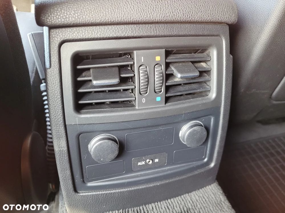 BMW Seria 5 520d - 37