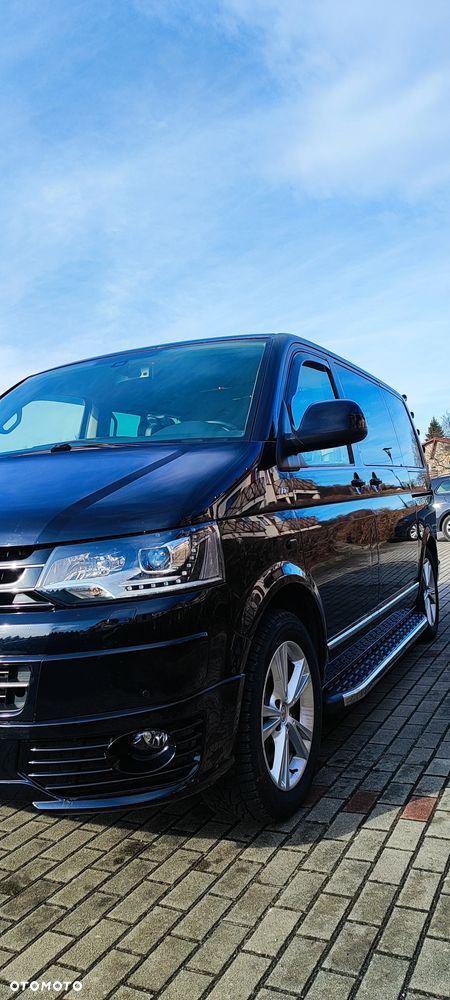 Volkswagen Multivan - 18