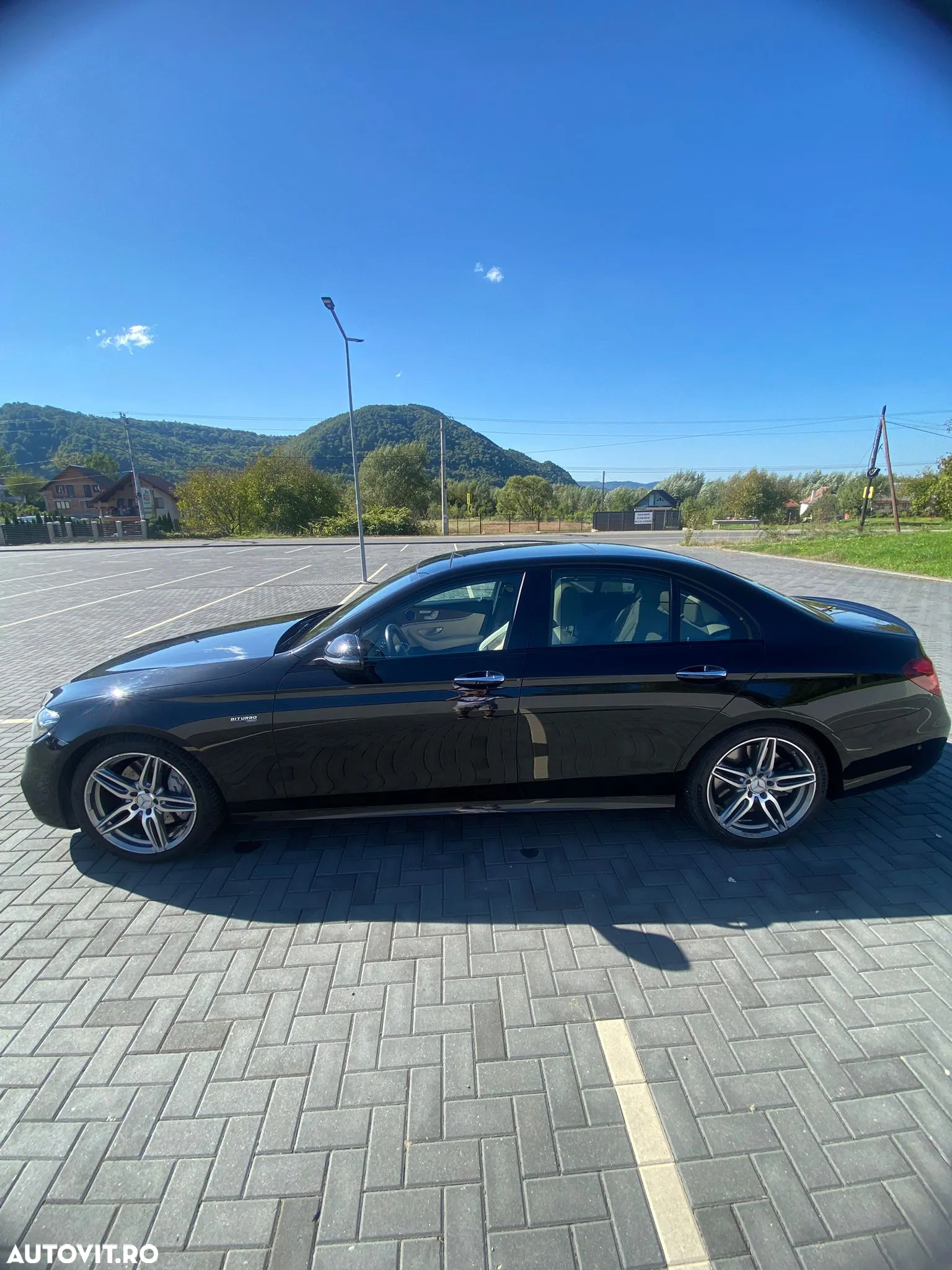 Mercedes-Benz E 43 AMG 4Matic 9G-TRONIC - 6