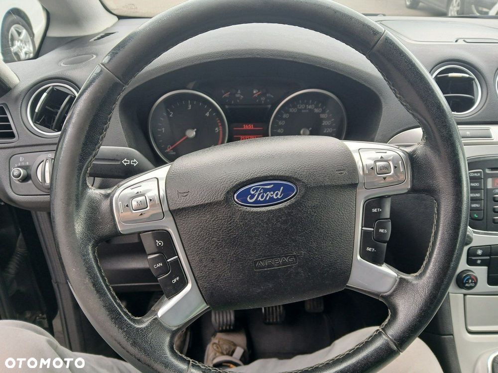 Ford S-Max 2.0 TDCi Ambiente - 18